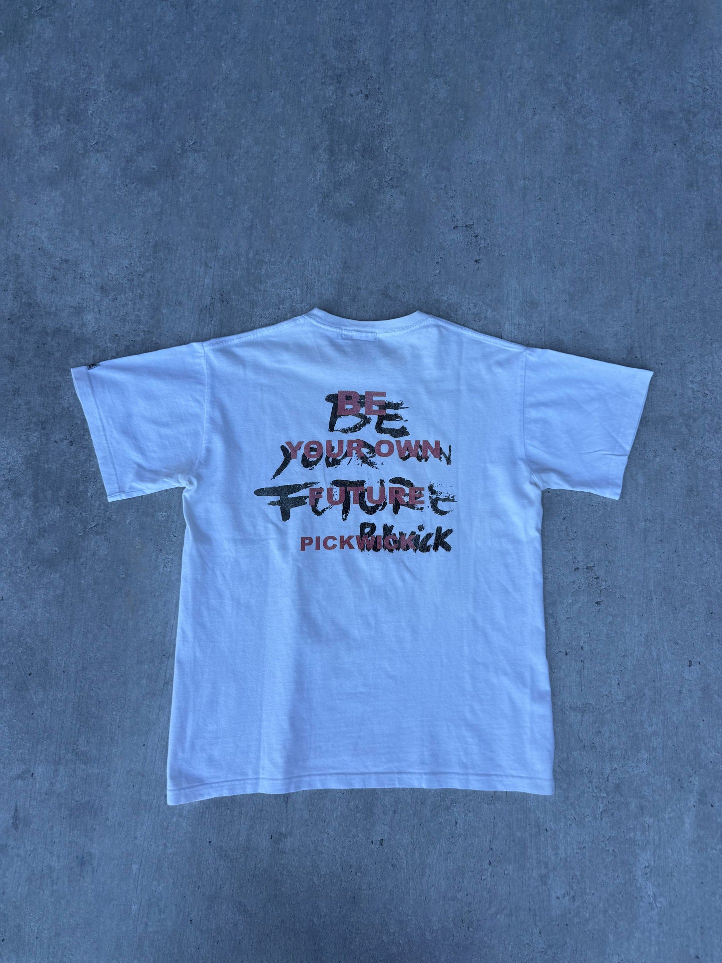 PICKWICK TEE
